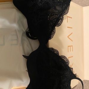 NWT Lively bralette
